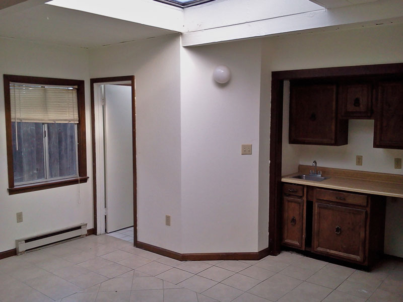 The studio has a small kitchen area with a place for microwave and refrigerator.  There is no stove.