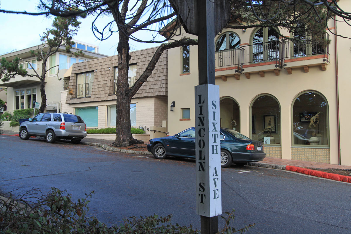This is an amazingly nice location, right in the center of Carmel.  Note the location.  There are not street numbers in Carmel.  It is the second building in from the corner of Sixth and Lincoln.